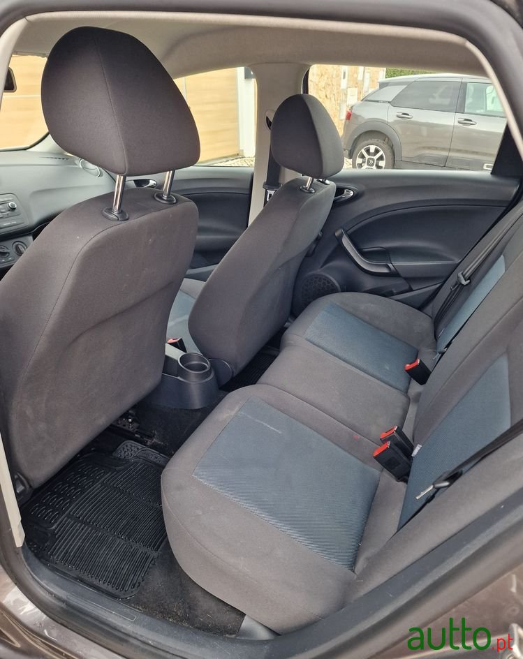 2015' SEAT Ibiza St photo #4