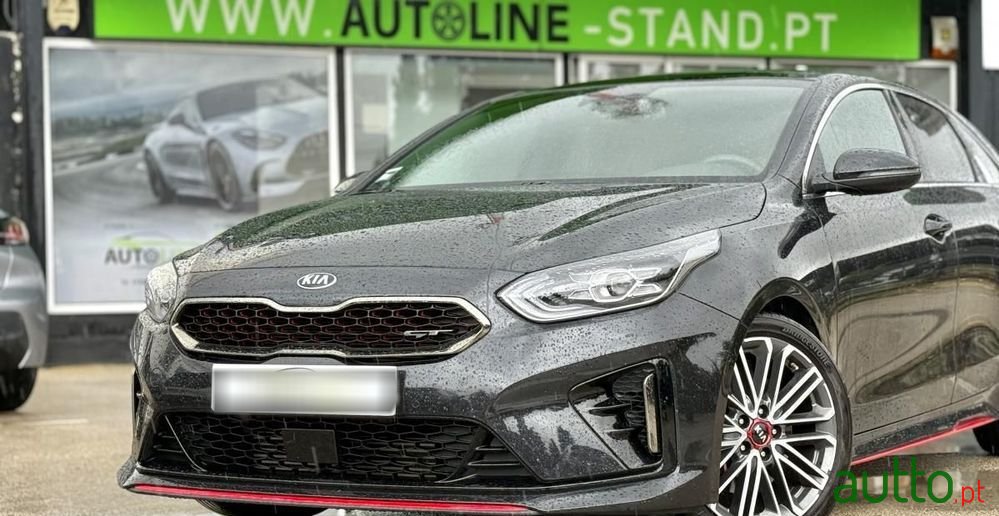 2020' Kia Proceed 1.6 T-Gdi Gt 7Dct photo #2