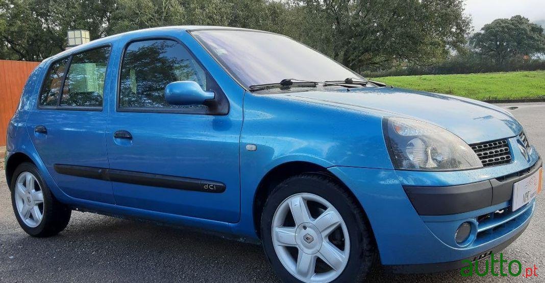 2003' Renault Clio photo #4