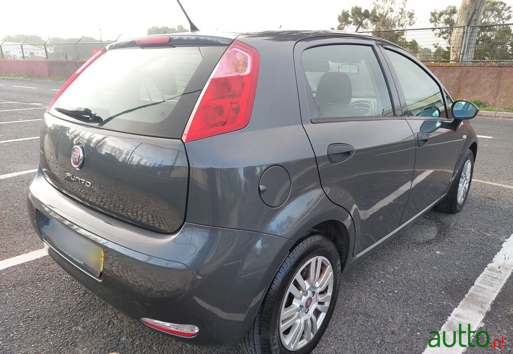 2017' Fiat Punto photo #5