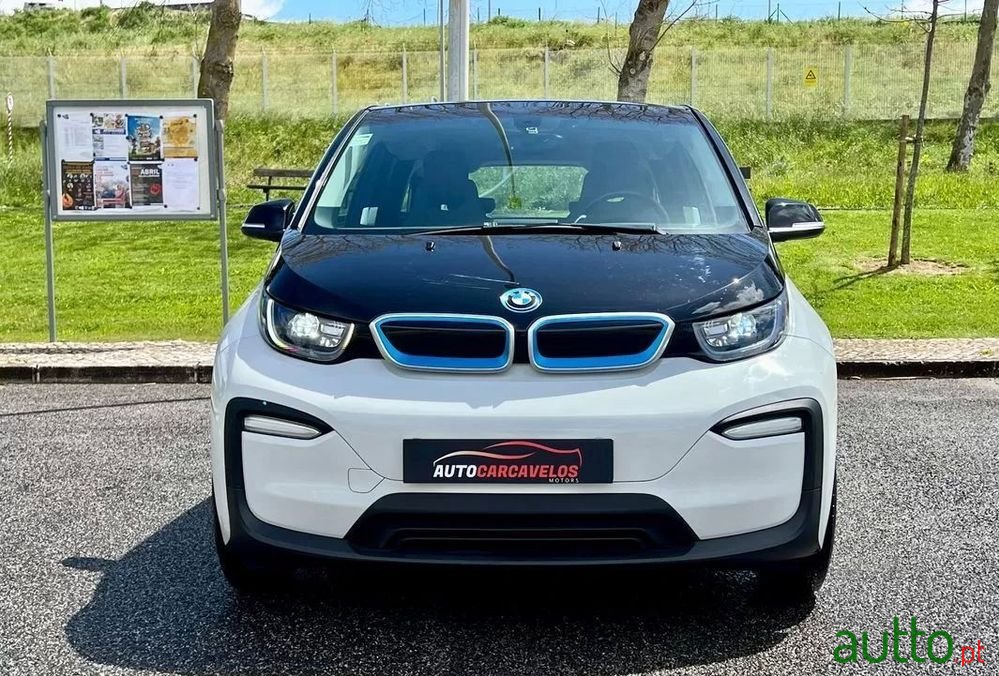 2020' BMW Série I 120Ah photo #4