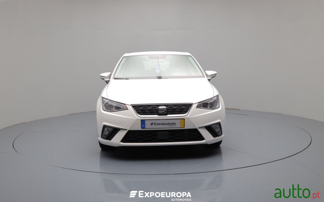 2019' SEAT Ibiza photo #2