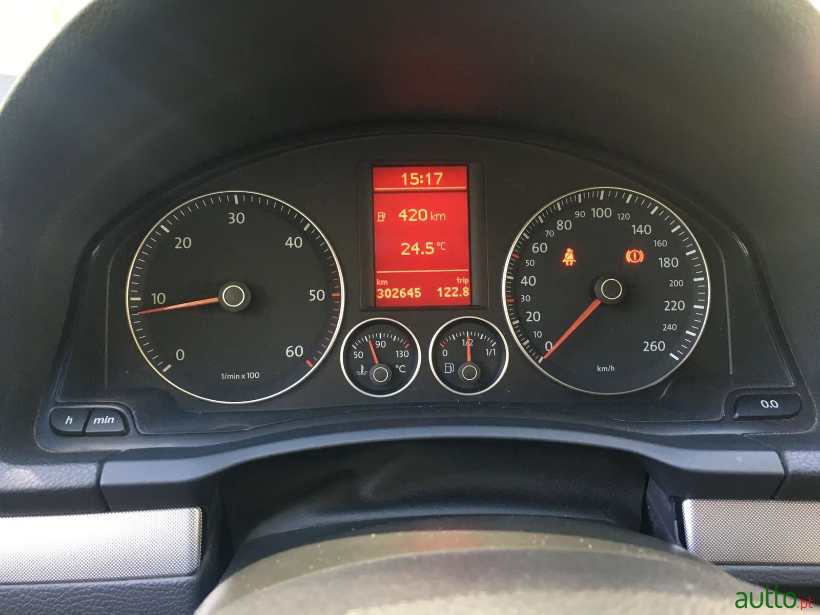 2008' Volkswagen Jetta photo #3