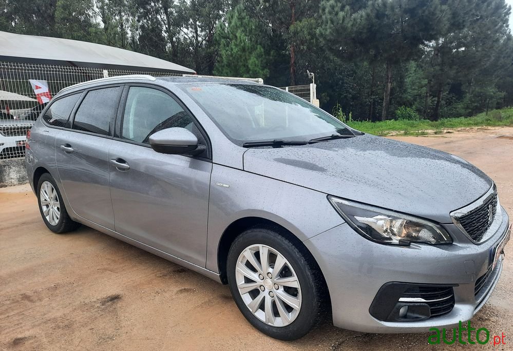 2018' Peugeot 308 Sw photo #5