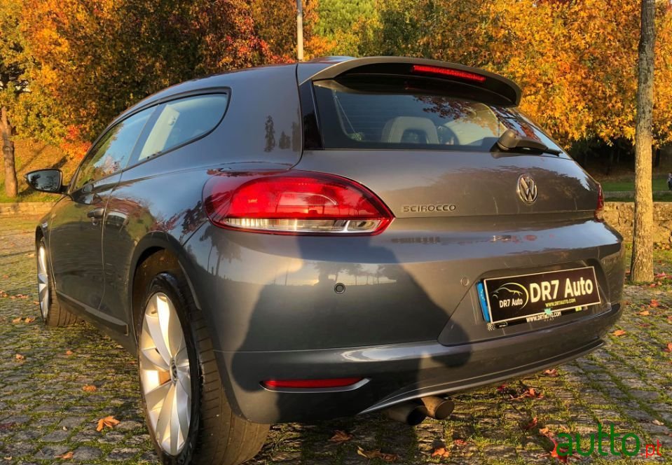 2010' Volkswagen Scirocco photo #3