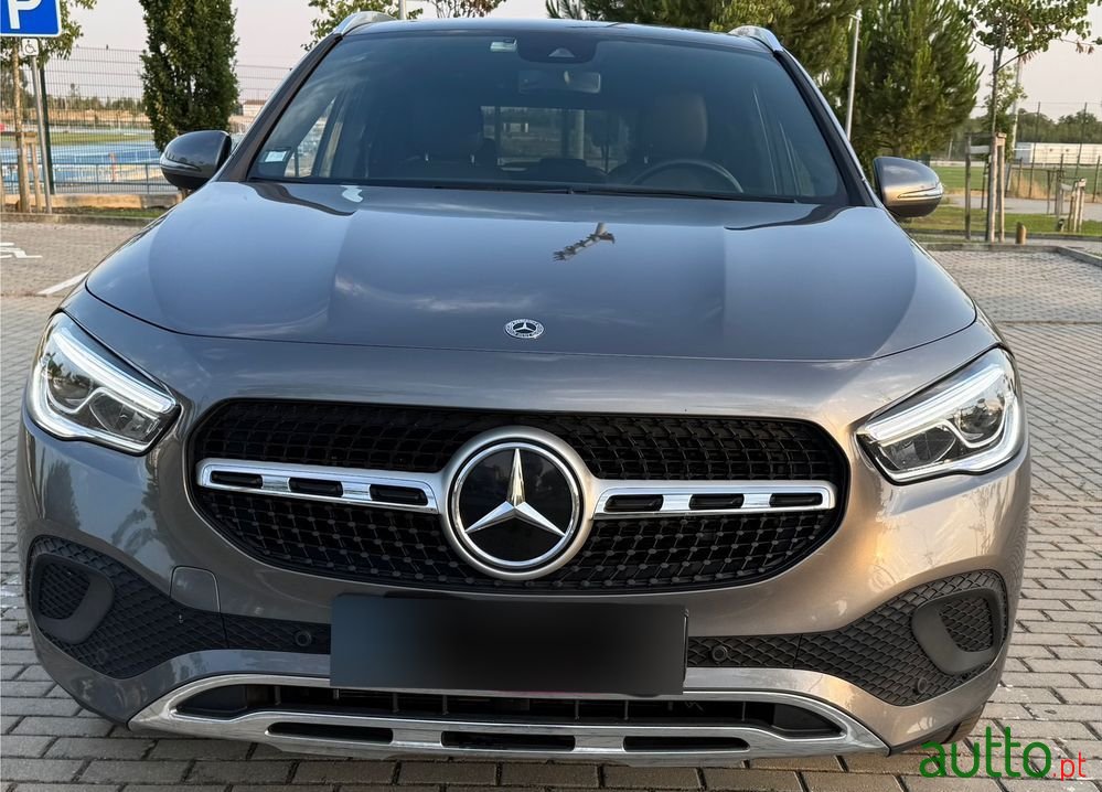 2021' Mercedes-Benz Classe Gla photo #1