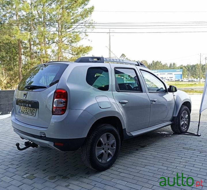 2014' Dacia Duster photo #4