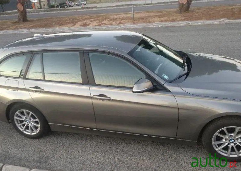 2015' BMW 316 D Touring photo #1