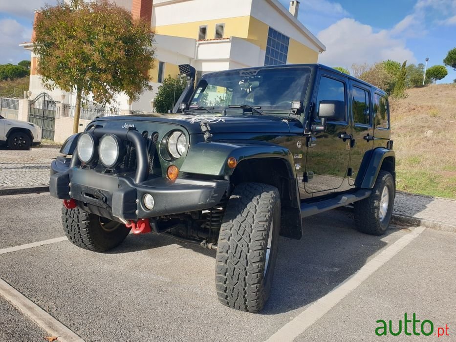 2011' Jeep Wrangler photo #1
