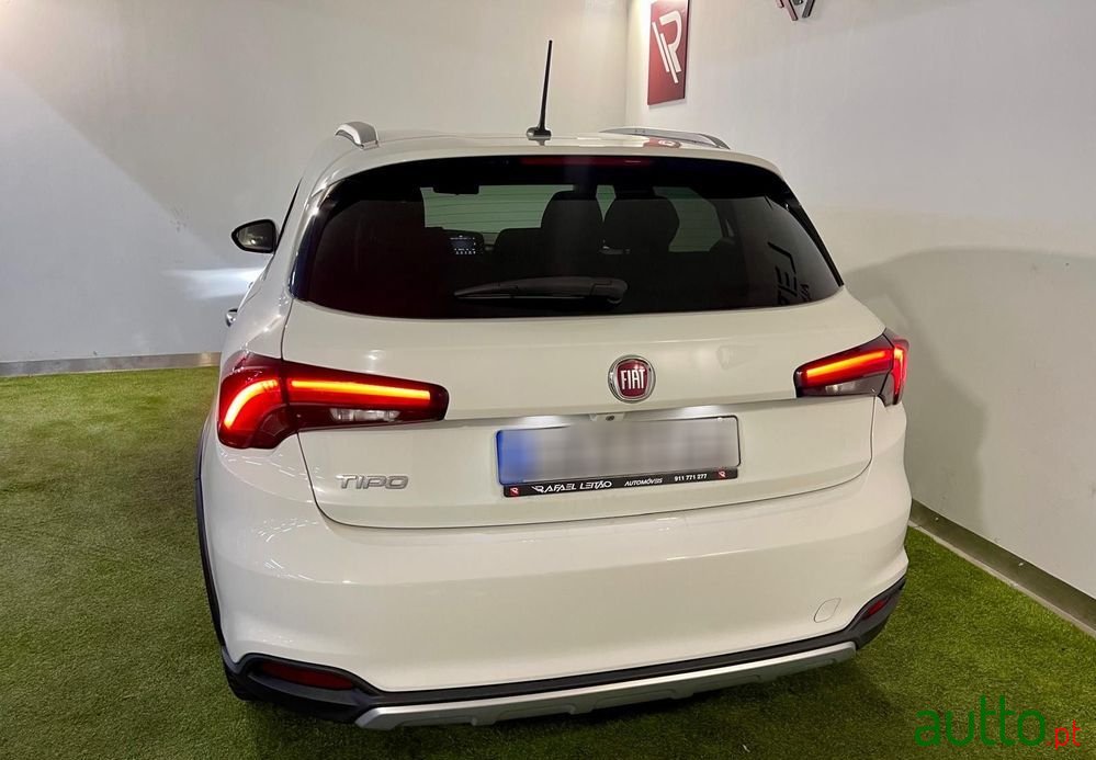 2023' Fiat Tipo Cross 1.3 Multijet photo #5