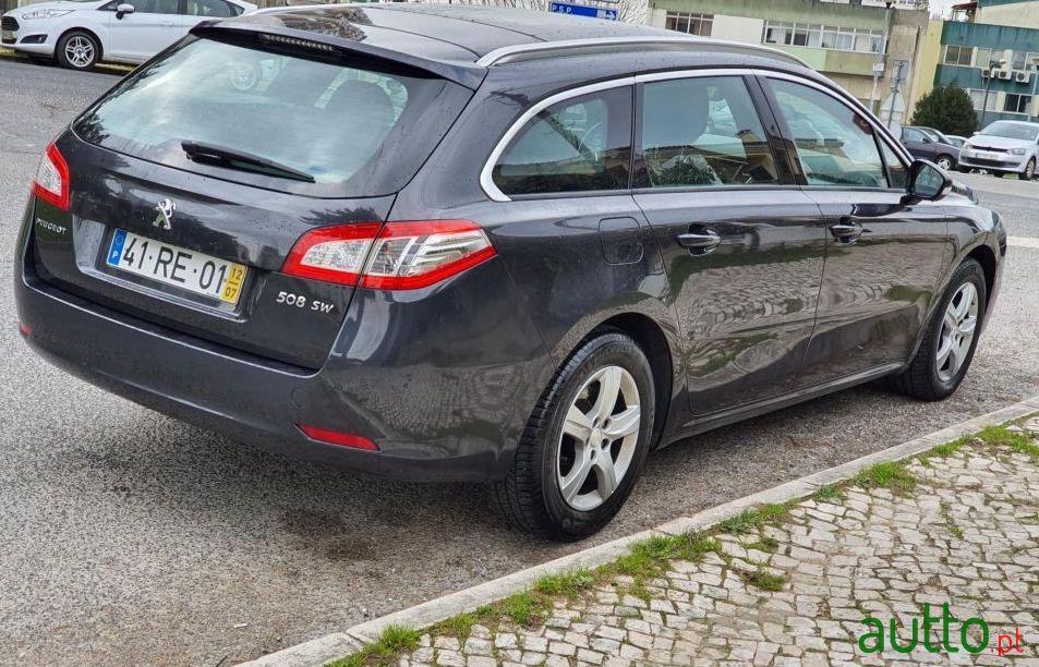 2012' Peugeot 508 Sw photo #3