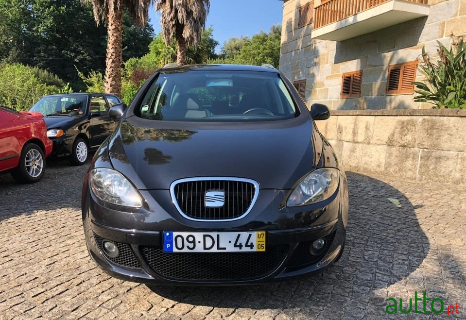 2007' SEAT Altea photo #2