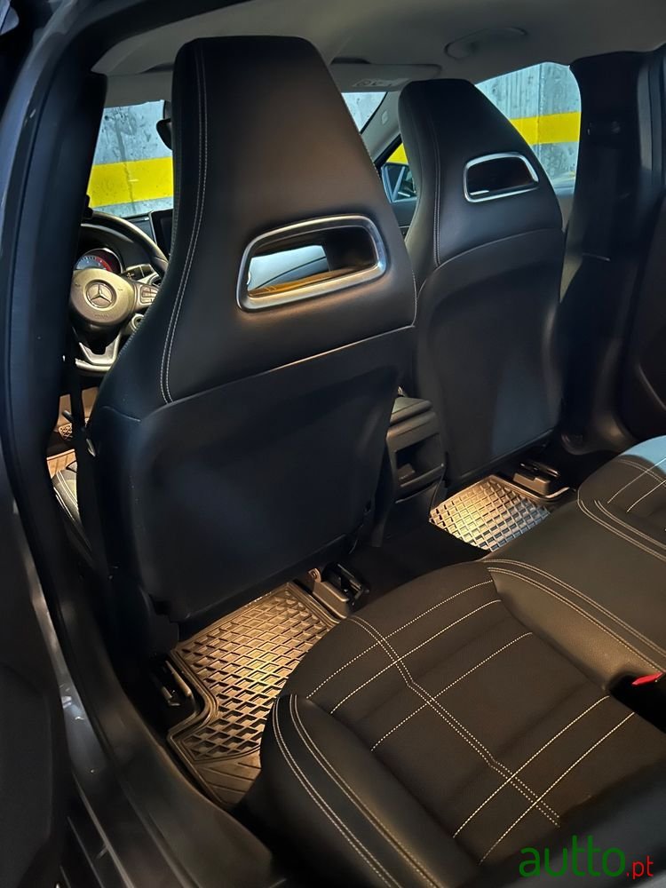 2016' Mercedes-Benz Classe Gla photo #4