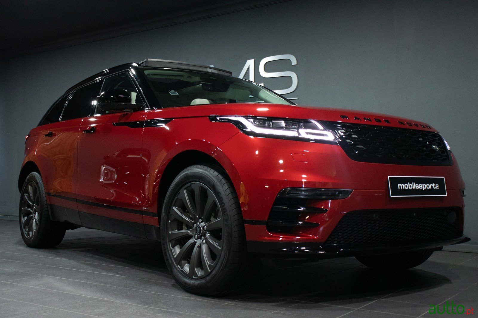 2021' Land Rover Range Rover Velar P400e SE R-Design photo #1