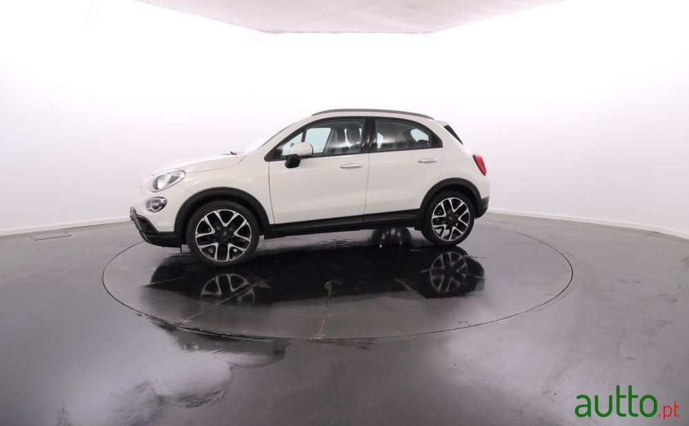 2021' Fiat 500X photo #2