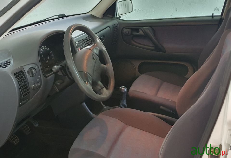 1997' Volkswagen Polo photo #6