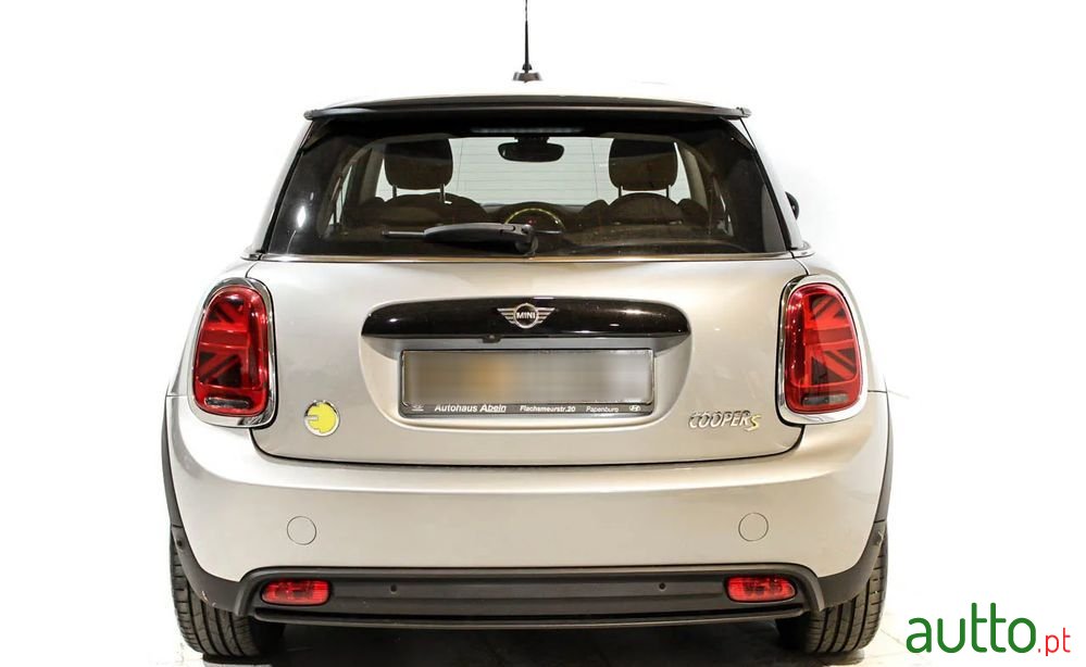 2023' MINI Cooper Se 3 Portas photo #4