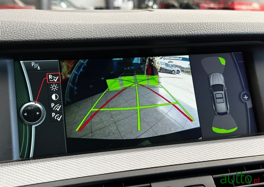 2011' BMW 520 D Pack M Auto photo #4