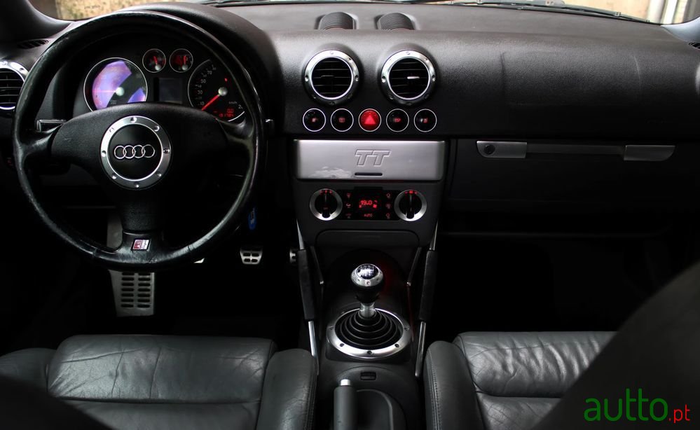 1999' Audi TT 1.8 T photo #5