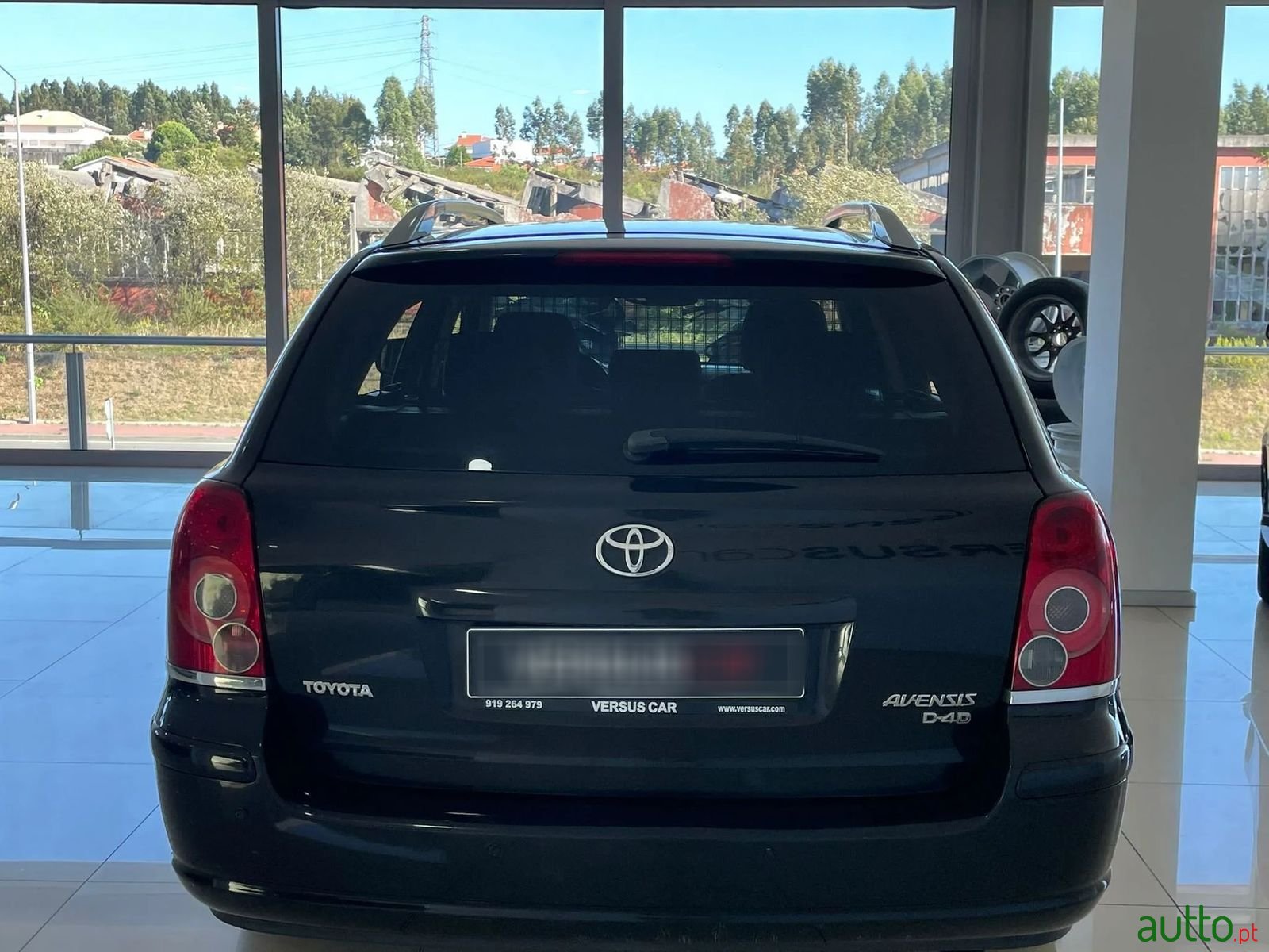 2008' Toyota Avensis Sw photo #4