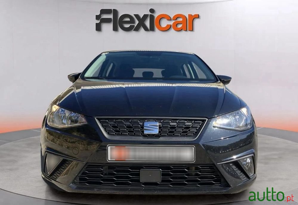 2021' SEAT Ibiza 1.0 Tsi Style photo #4