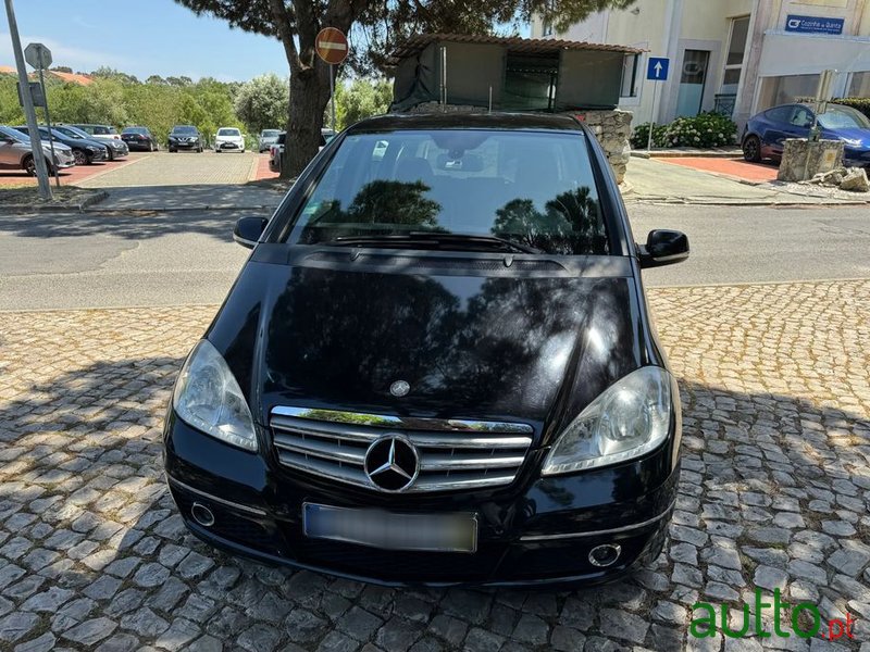 2009' Mercedes-Benz A 180 Cdi Avantgarde photo #4