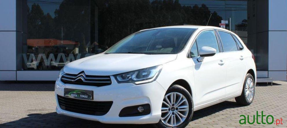 2016' Citroen C4 1.6 Bluehdi Live photo #3