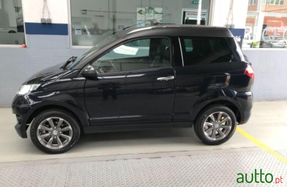 2016' Aixam Crossover 4 Lugares photo #1