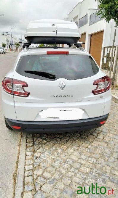 2013' Renault Megane Sport Tourer photo #5