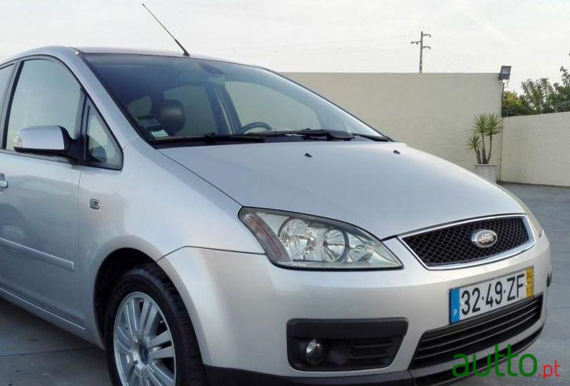 2004' Ford C-MAX 1.6 Tdci Ghia photo #2