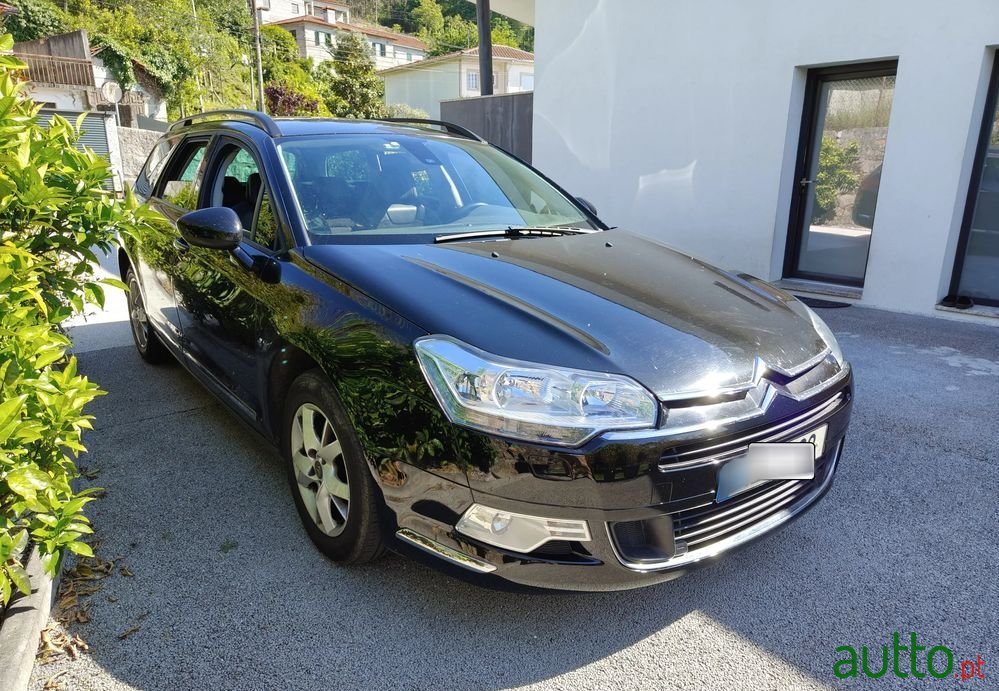 2009' Citroen C5 Tourer photo #2