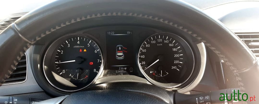 2017' Nissan Pulsar photo #5