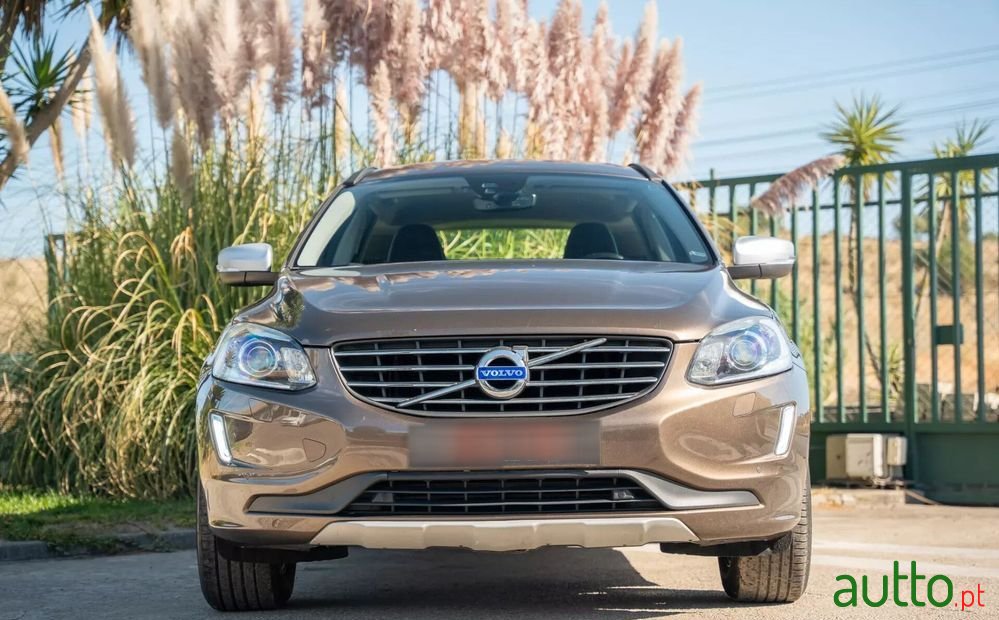 2017' Volvo Xc 60 photo #2
