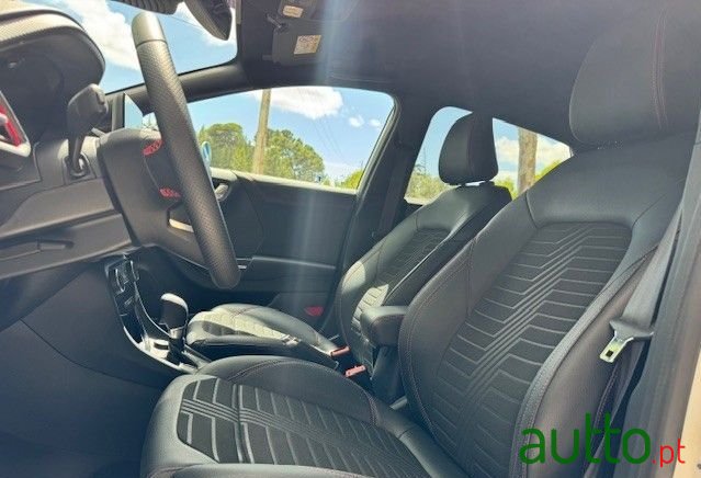 2023' Ford Puma photo #6