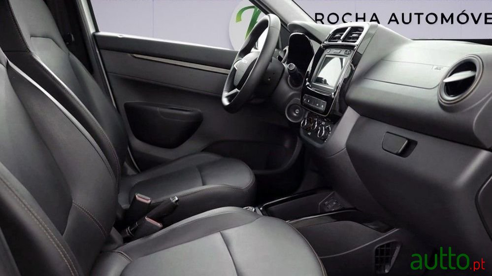 2023' Dacia Spring Electric 45 Expression photo #5