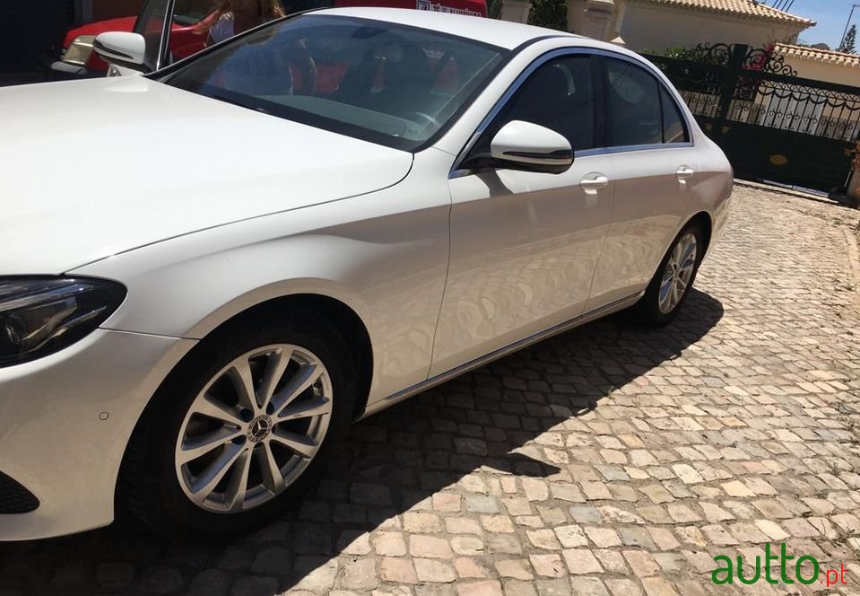 2018' Mercedes-Benz 220 photo #3