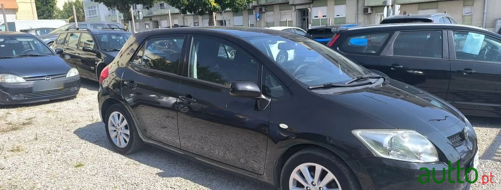 2010' Toyota Auris 1.4 Vvt-I Ac photo #2