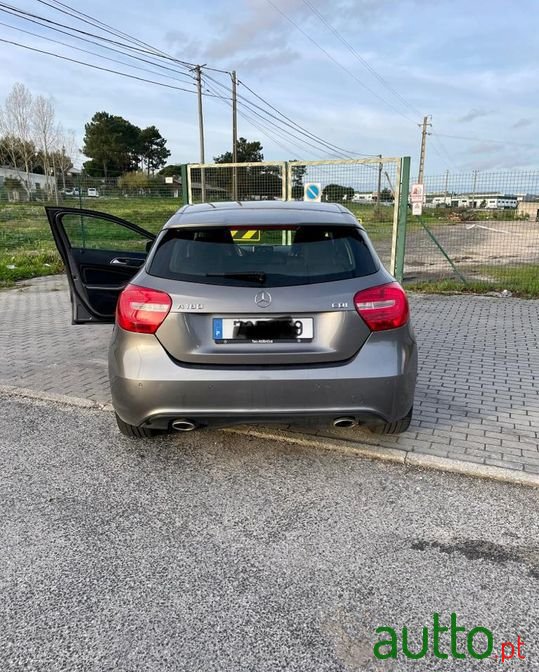 2015' Mercedes-Benz 180 photo #2