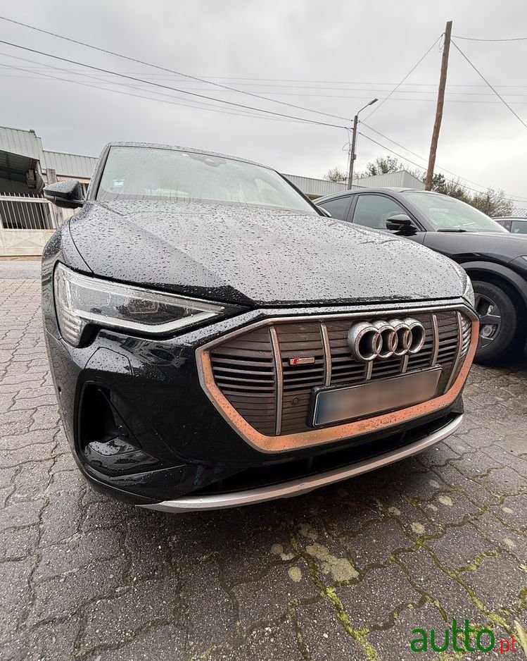 2021' Audi e-tron 55 Quattro S Line photo #4