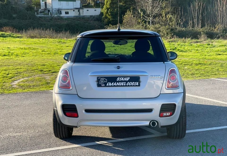 2012' MINI Cooper photo #6