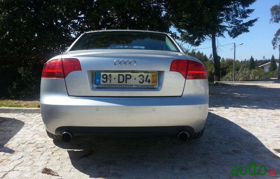 2007' Audi A4 2.0 Tdi S-Line photo #2