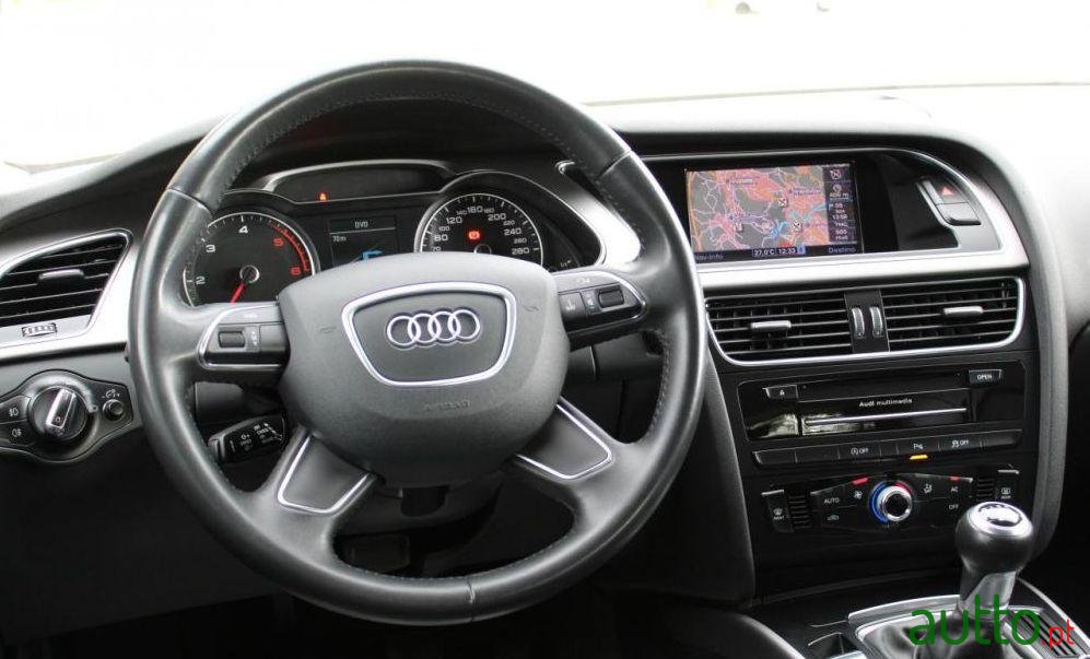 2013' Audi A4-Avant 2.0 Tdi Exclusive photo #1