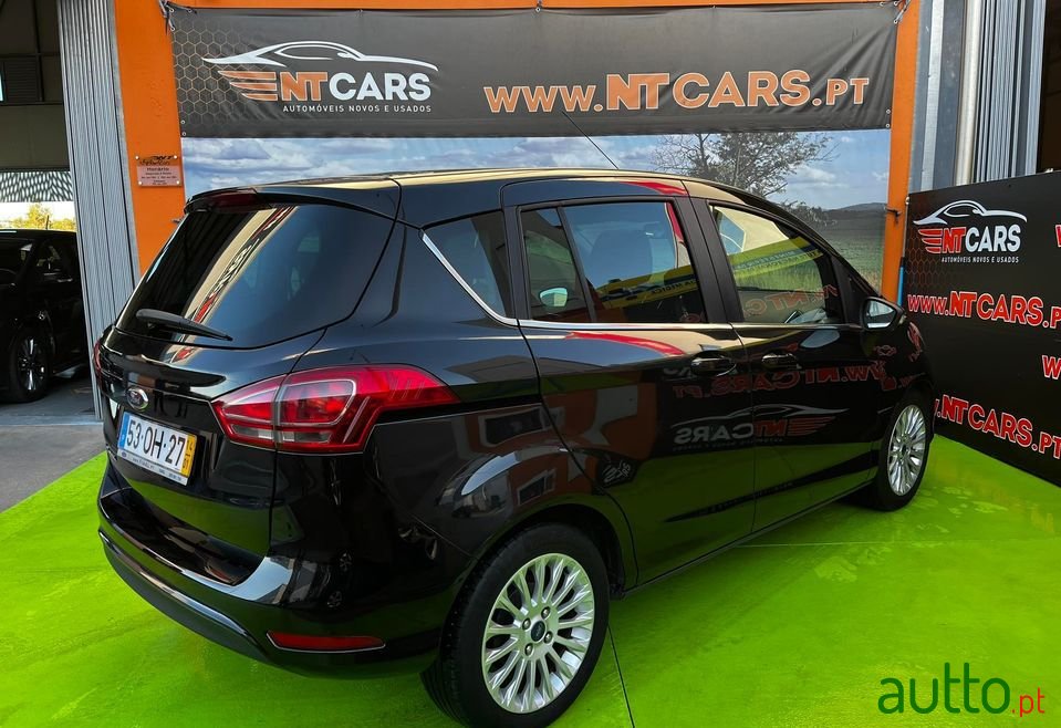 2014' Ford B-MAX photo #2