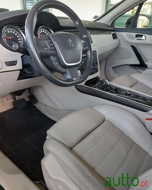 2012' Peugeot 508 photo #2