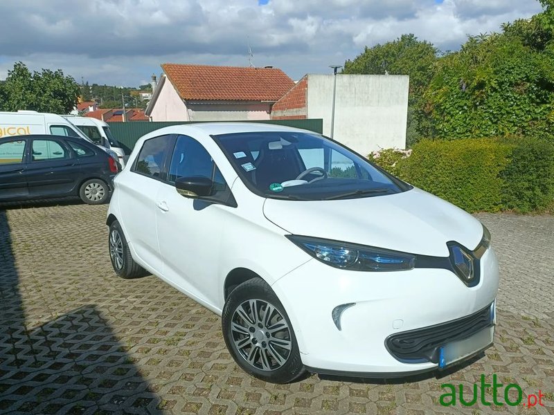 2015' Renault Zoe photo #1