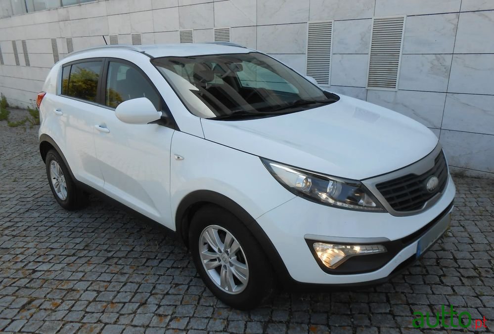 2013' Kia Sportage 1.7 Crdi Isg Tx photo #5
