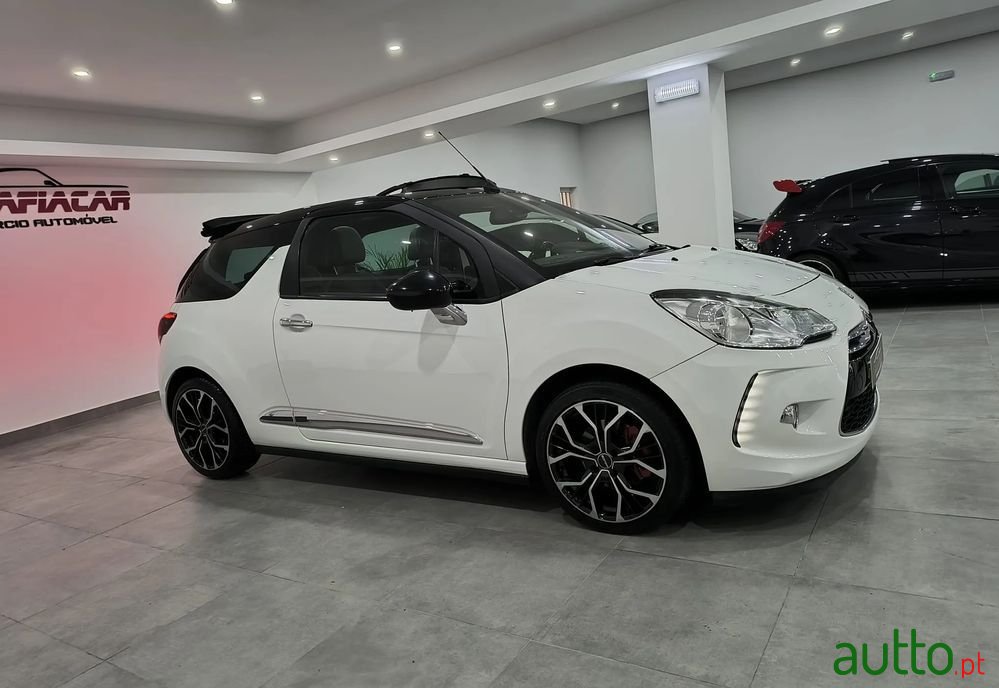 2013' Citroen DS3 photo #2