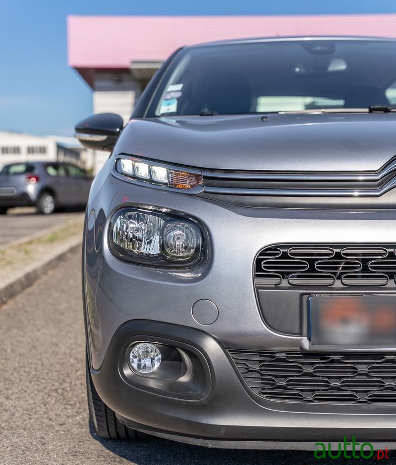 2020' Citroen C3 photo #3