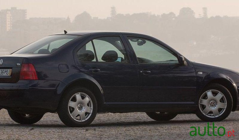 1999' Volkswagen Bora Highline photo #3
