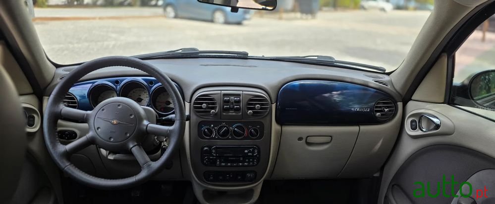 2003' Chrysler PT Cruiser 1.6 Classic photo #2